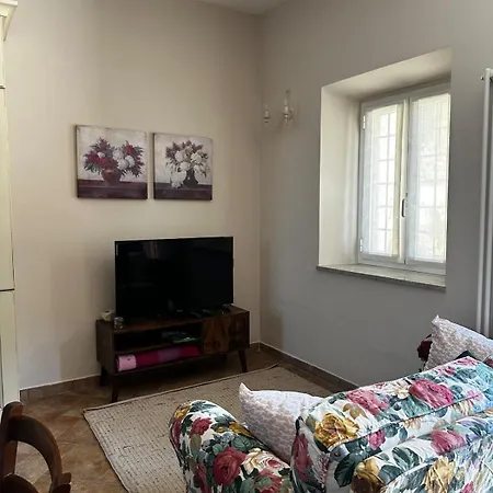 Holiday home Private House, 5 Min From Maggiore *