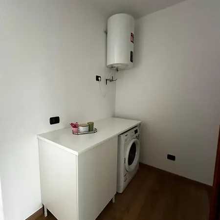 Private House, 5 Min From Maggiore *